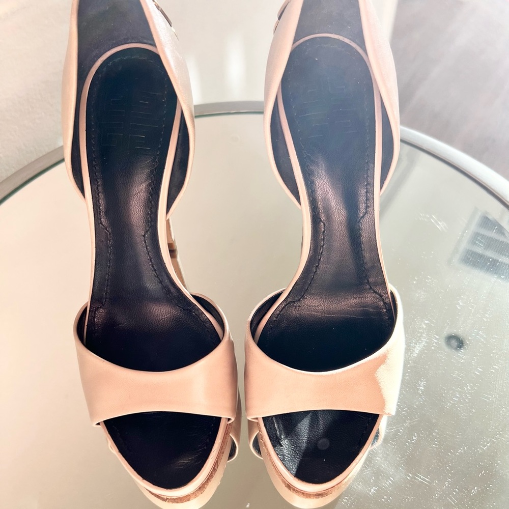 Givenchy Platform Heels size 38